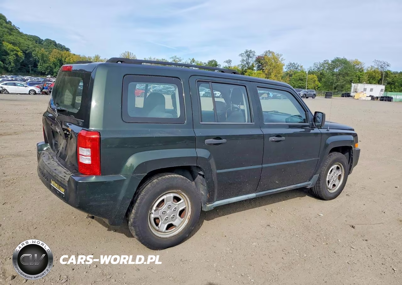 2010 Jeep Patriot Sport VIN:1J4NT2GA4AD544979 - 3