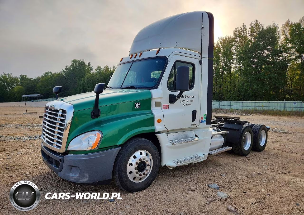2015 Freightliner Cascadia 125 VIN:1FUJGED56FLGA1222 - 1