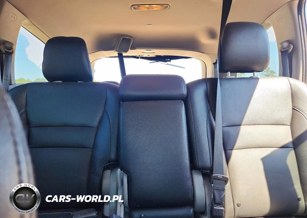 2019 Honda Pilot Lx VIN:5FNYF5H10KB047089 - 10