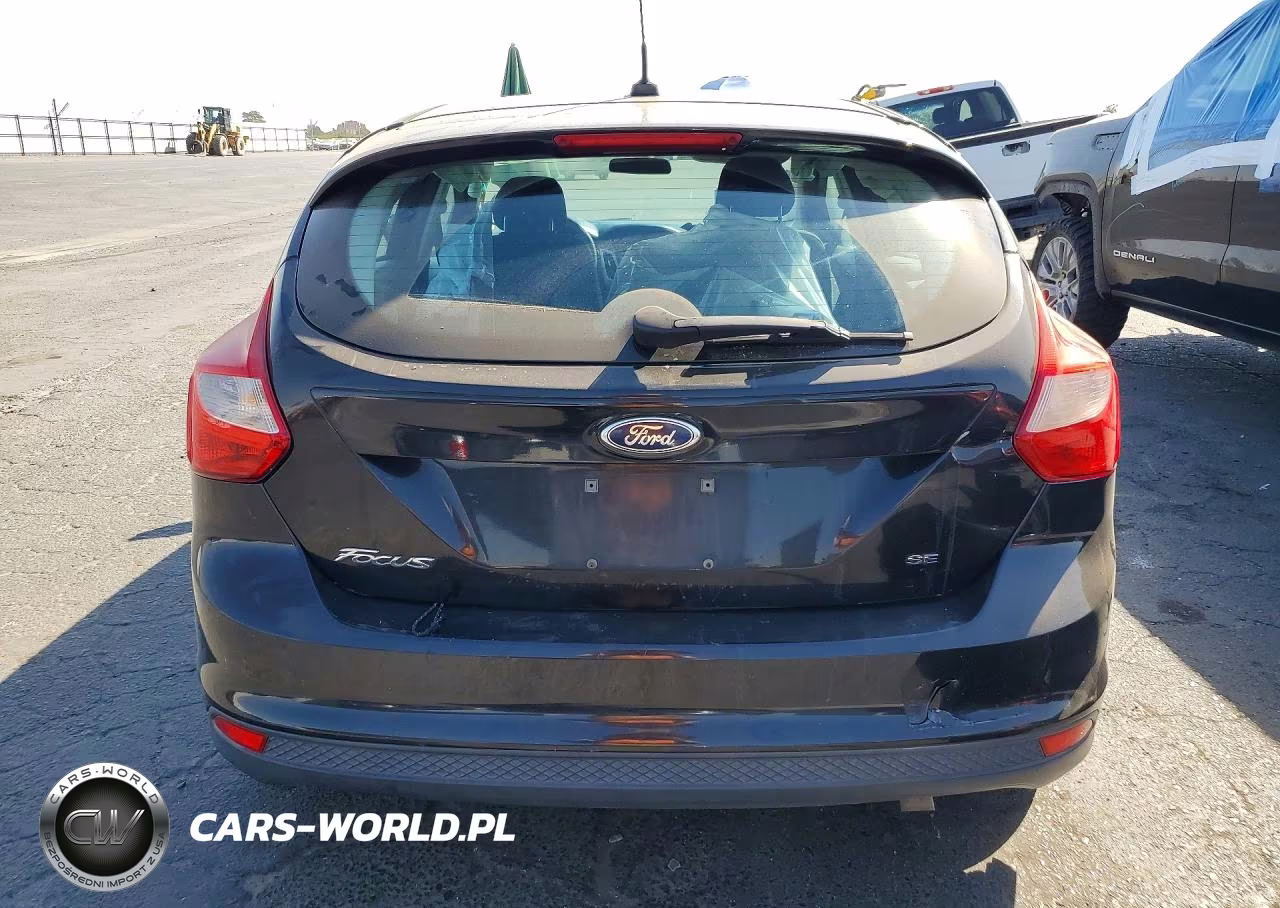 2014 Ford Focus Se VIN:1FADP3K29EL334150 - 6