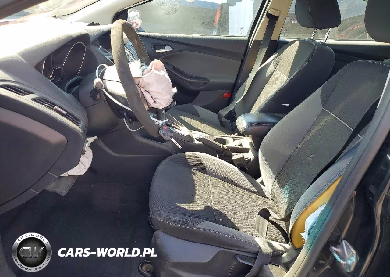 2014 Ford Focus Se VIN:1FADP3K29EL334150 - 7