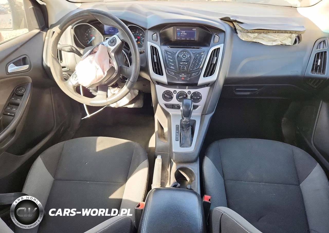 2014 Ford Focus Se VIN:1FADP3K29EL334150 - 8