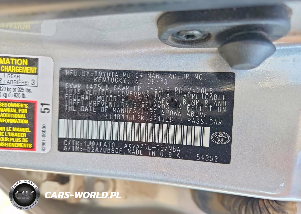 2019 Toyota Camry Le VIN:4T1B11HK2KU821156 - 12
