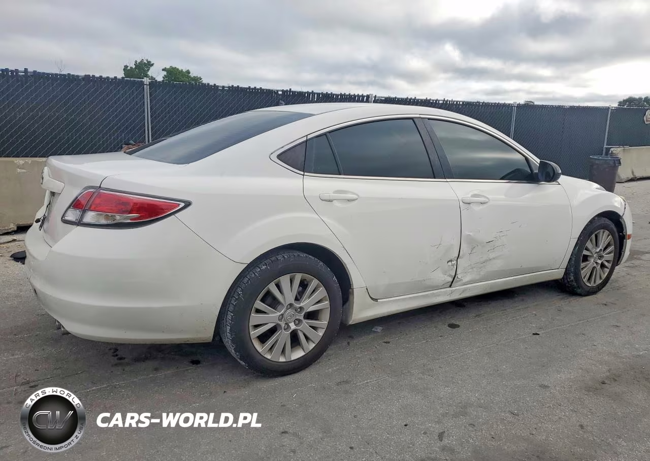 2010 Mazda 6 I VIN:1YVHZ8CH7A5M50090 - 3