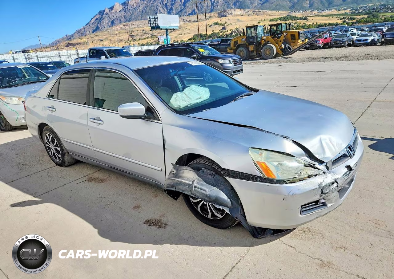 2007 Honda Accord Lx VIN:1HGCM56477A225899 - 4