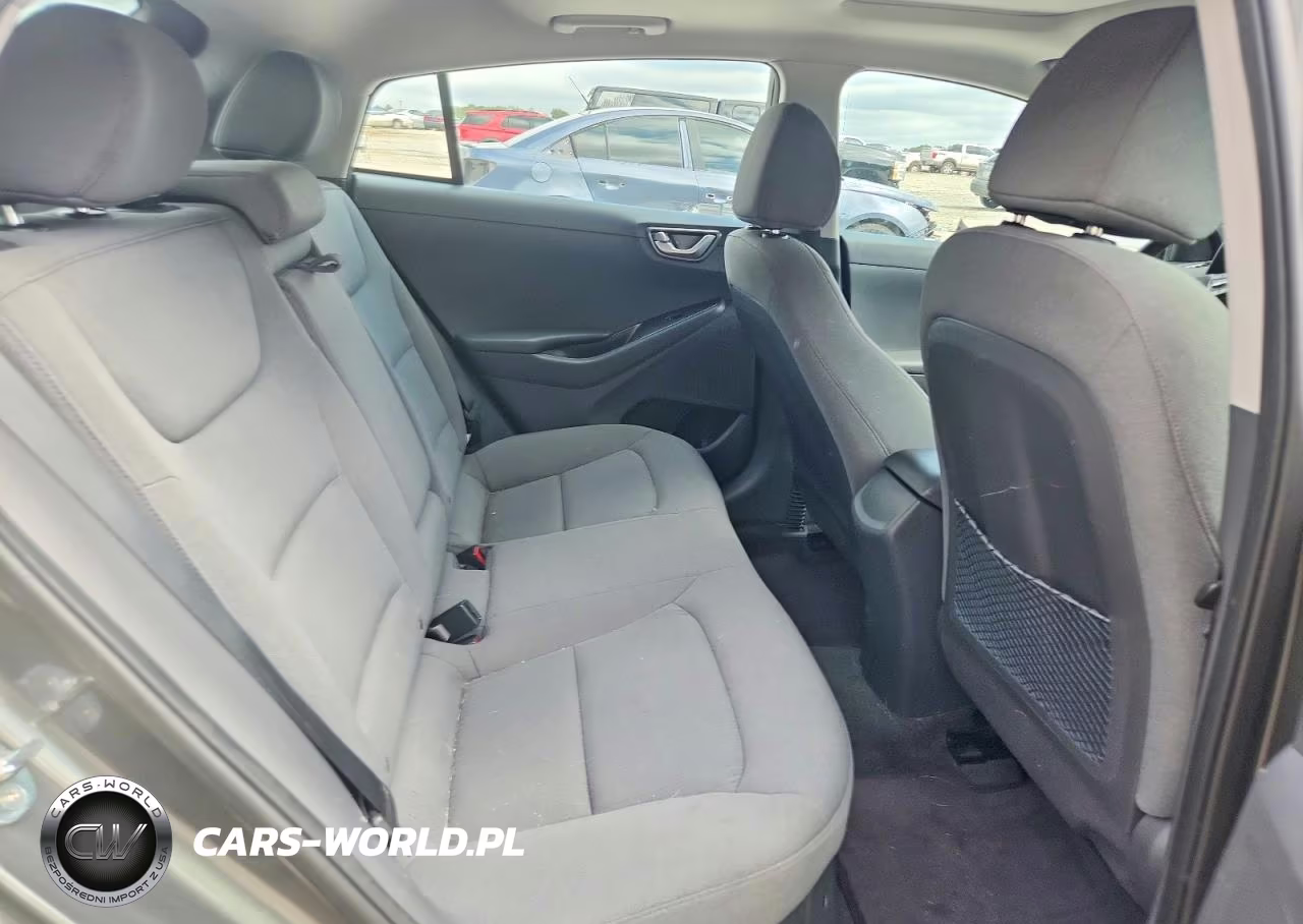 2021 Hyundai Ioniq Sel VIN:KMHC85LC6MU257067 - 10