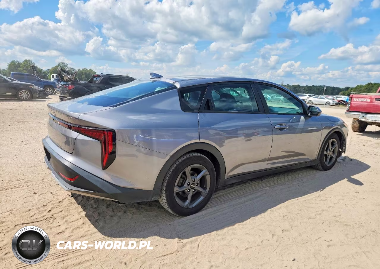 2025 Kia K4 Lxs VIN:3KPFT4DE3SE031378 - 3