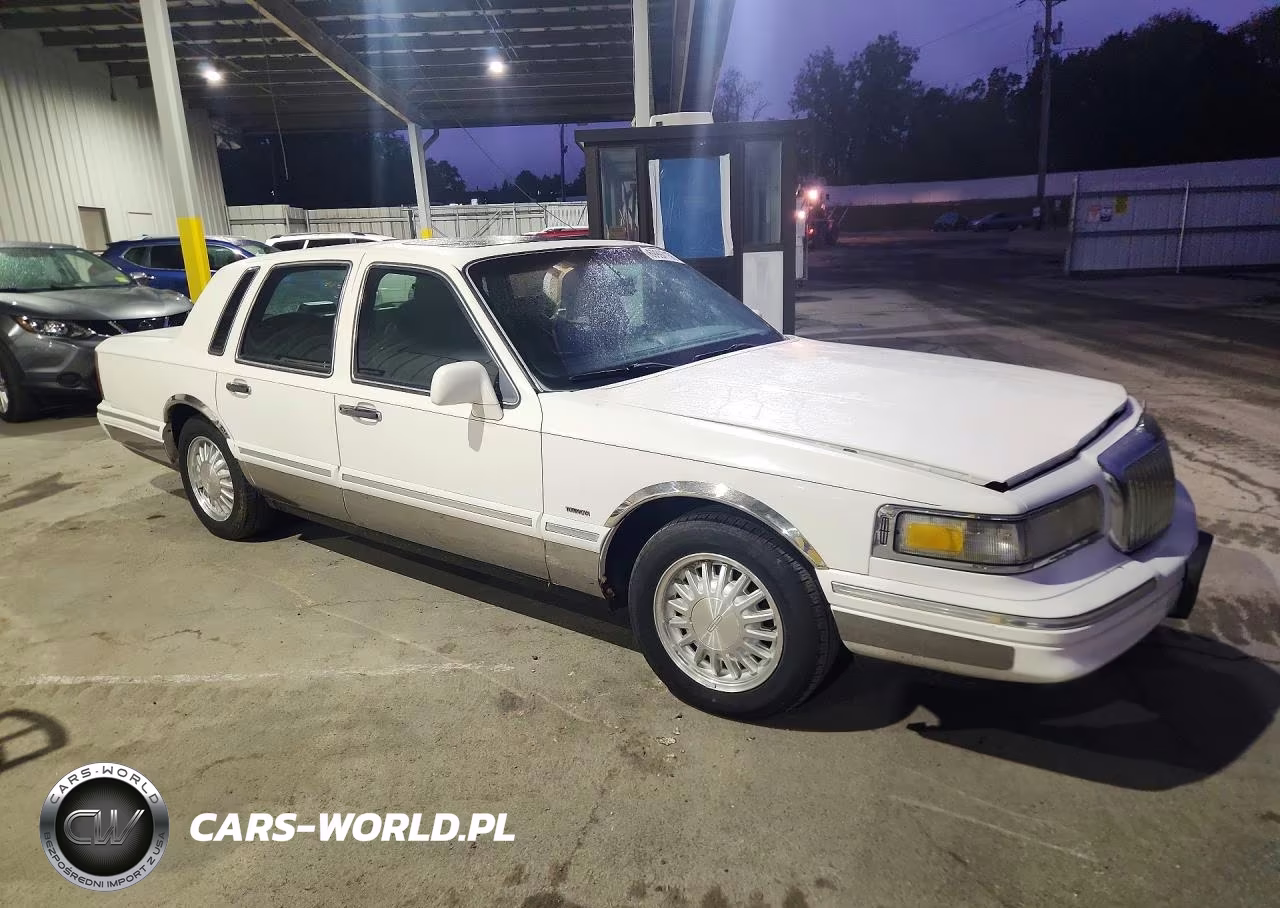 1996 Lincoln Town Car VIN:1LNLM82WXTY729884 - 4