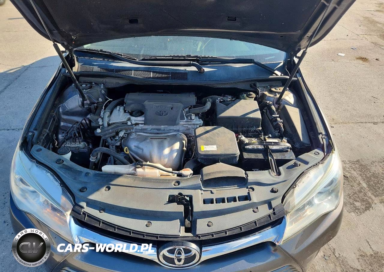 2016 Toyota Camry Le VIN:4T1BF1FK6GU201082 - 11