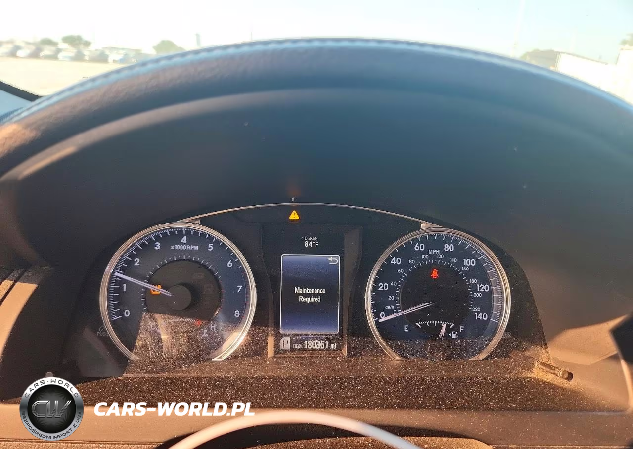 2016 Toyota Camry Le VIN:4T1BF1FK6GU201082 - 9