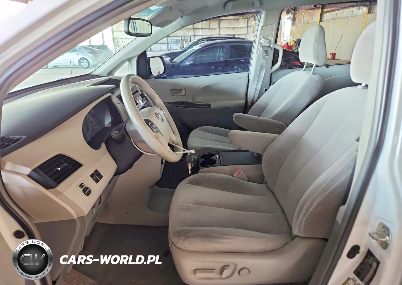 2013 Toyota Sienna Le VIN:5TDKK3DC9DS383321 - 7