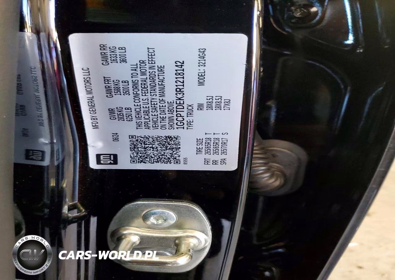 2024 Chevrolet Colorado Z71 VIN:1GCPTDEK3R1218142 - 12