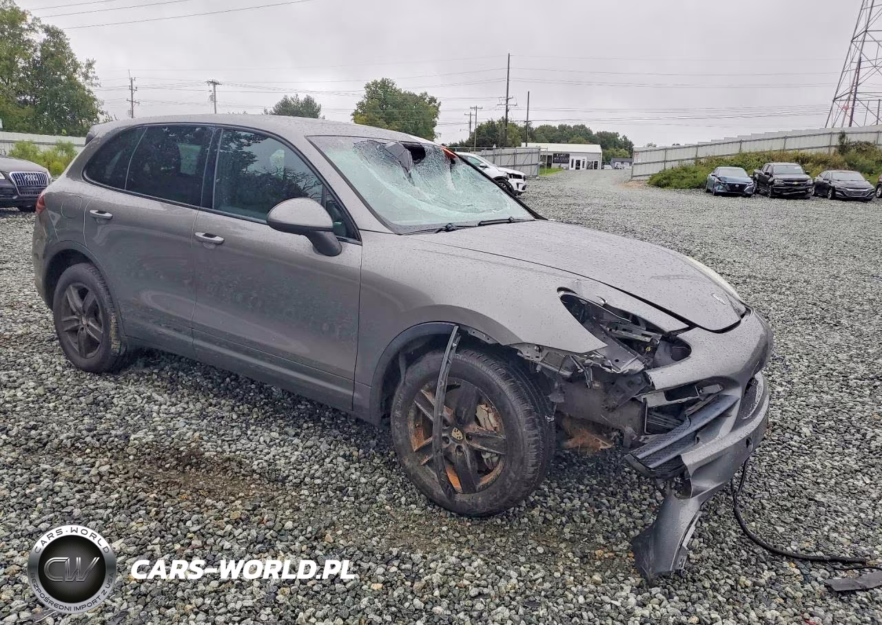 2011 Porsche Cayenne S VIN:WP1AB2A25BLA42092 - 4