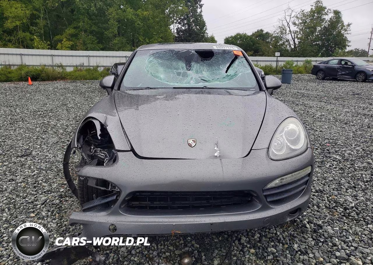 2011 Porsche Cayenne S VIN:WP1AB2A25BLA42092 - 5
