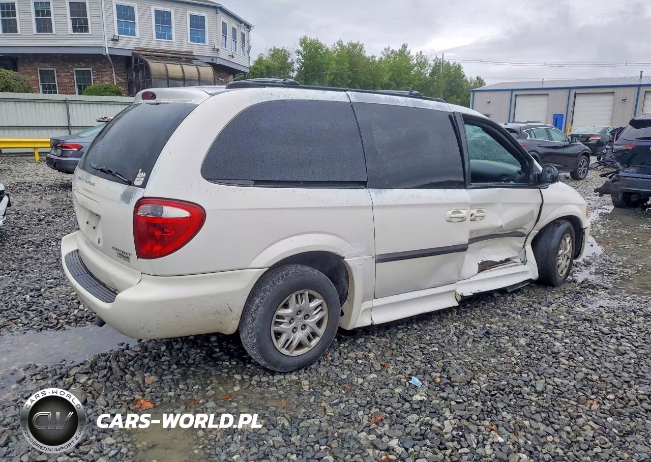 2002 Dodge Grand Caravan Sport VIN:2B4GP443X2R653544 - 3