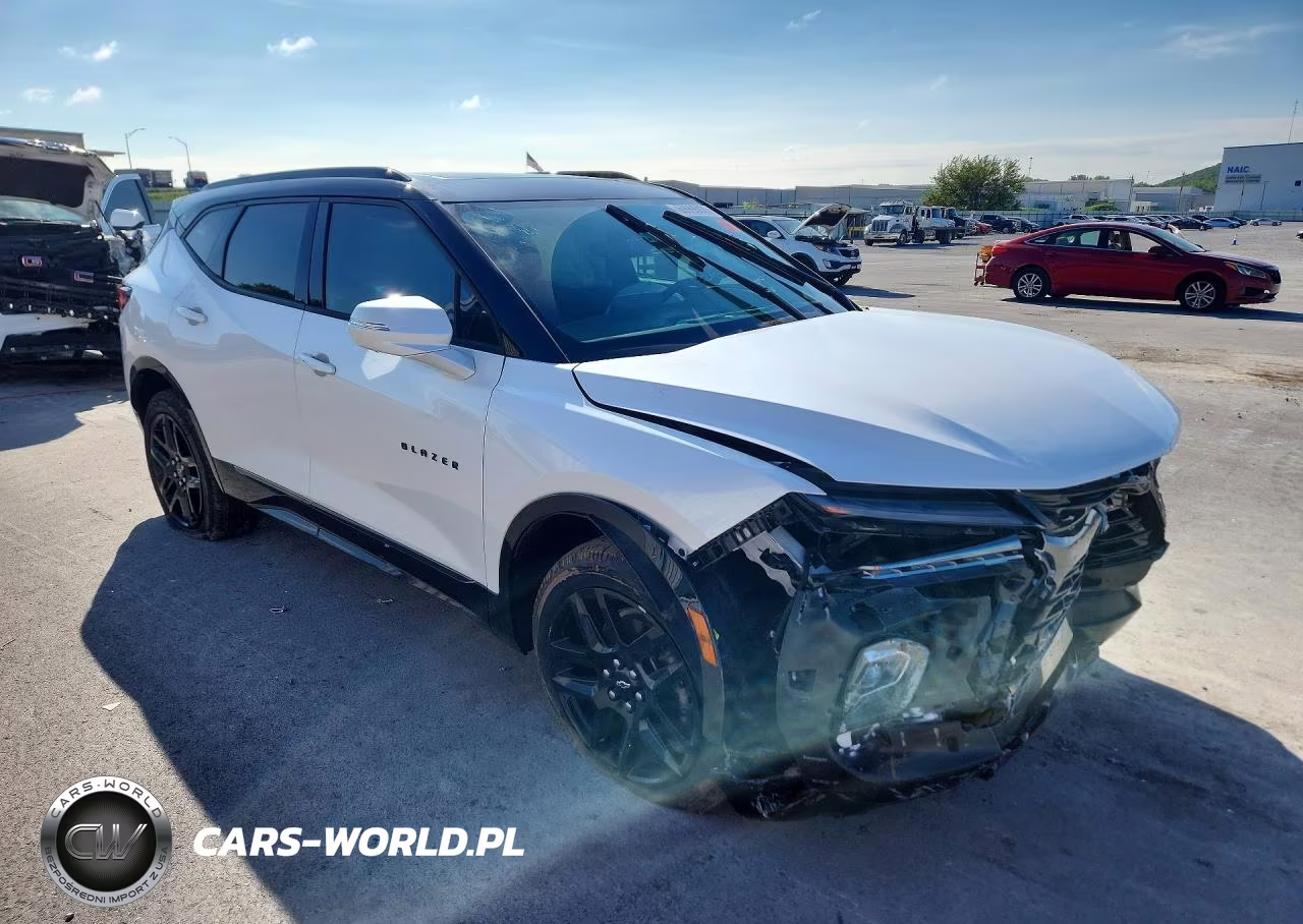 2024 Chevrolet Blazer Rs VIN:3GNKBERSXRS124732 - 4