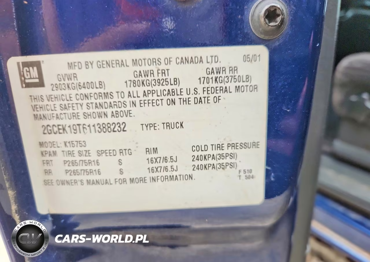 2001 Chevrolet Silverado K1500 VIN:2GCEK19T611388232 - 13