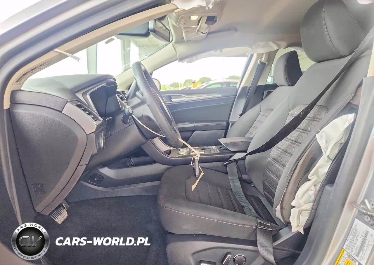 2020 Ford Fusion Se VIN:3FA6P0HD3LR257158 - 7
