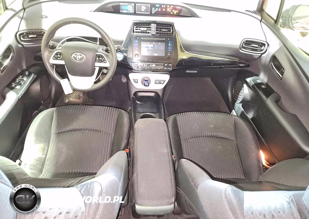 2018 Toyota Prius Two VIN:JTDKBRFU4J3583660 - 8
