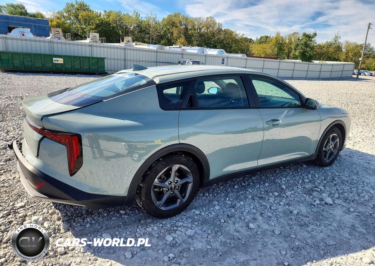 2025 Kia K4 Lxs VIN:3KPFT4DE7SE213620 - 3
