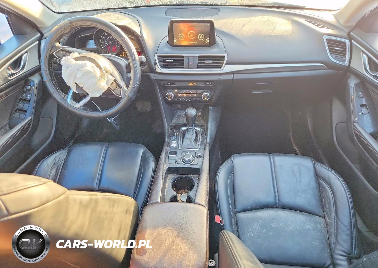 2018 Mazda 3 Touring VIN:3MZBN1V36JM174492 - 8