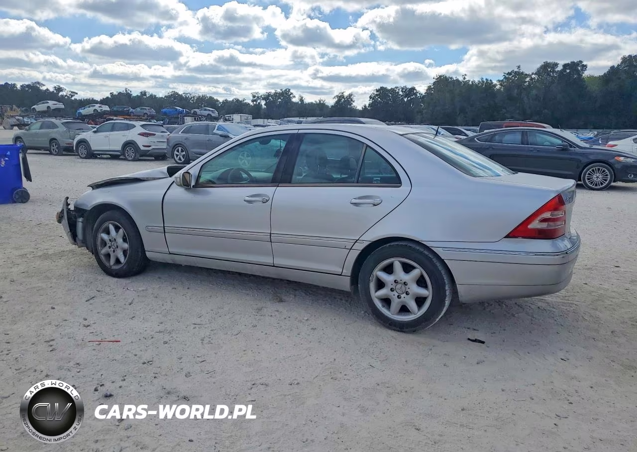 2002 Mercedes-Benz C 240 VIN:WDBRF61J92F278197 - 2