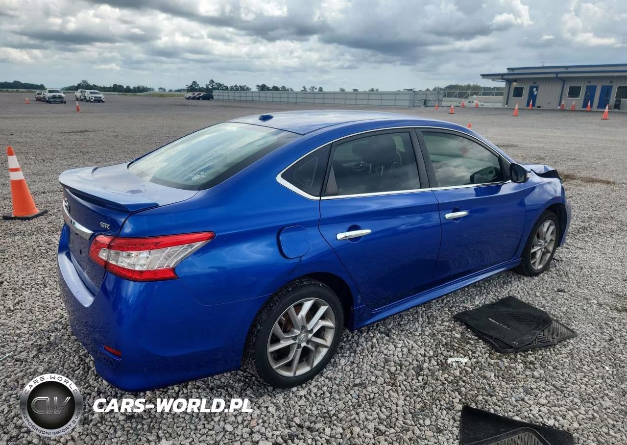 2015 Nissan Sentra Sr VIN:3N1AB7AP4FY339784 - 3