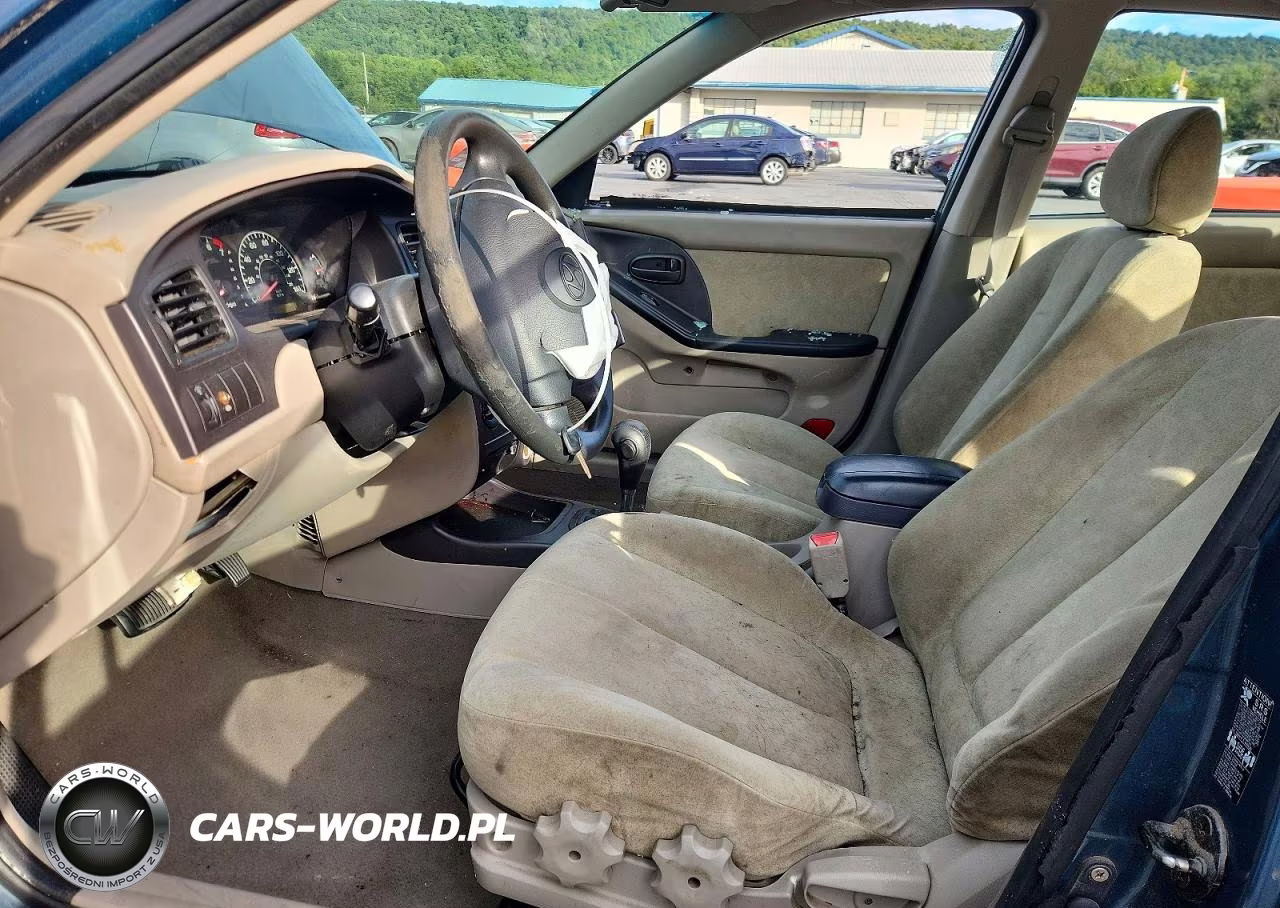 2003 Hyundai Elantra Gls VIN:KMHDN45D73U555168 - 7