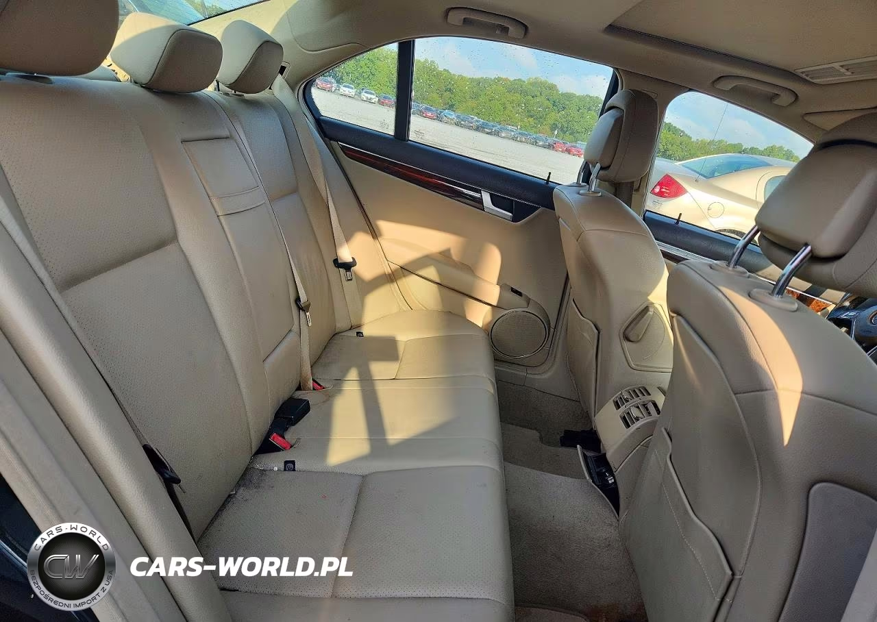 2013 Mercedes-Benz C 300 4Matic VIN:WDDGF8AB7DR257448 - 10