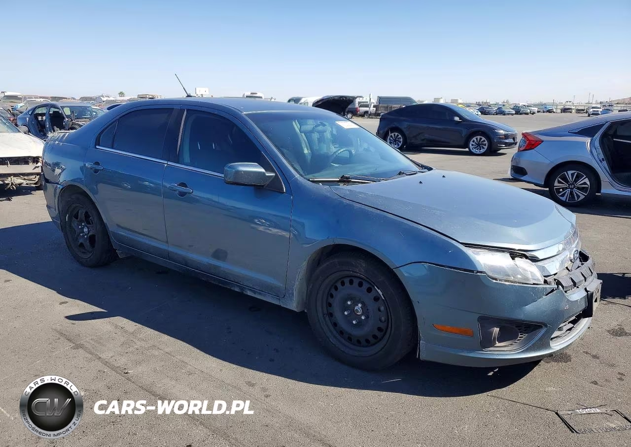 2011 Ford Fusion Se VIN:3FAHP0HA0BR114892 - 4