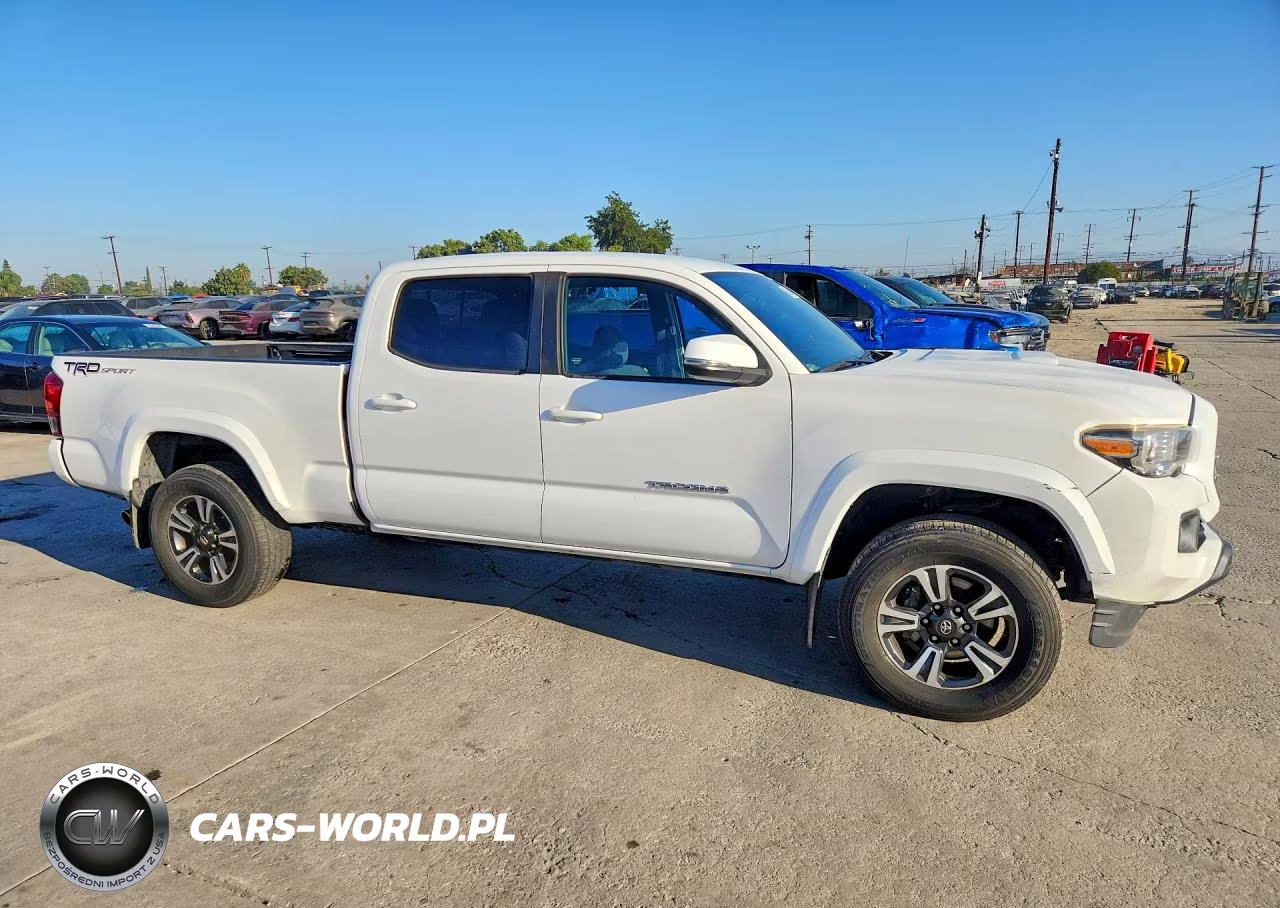 2017 Toyota Tacoma Trd Sport VIN:3TMBZ5DN4HM008953 - 4