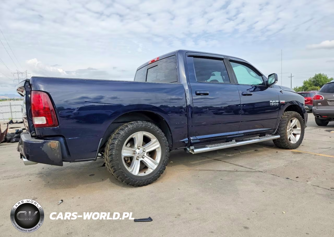 2015 Ram 1500 Sport VIN:1C6RR7MT2FS507285 - 3