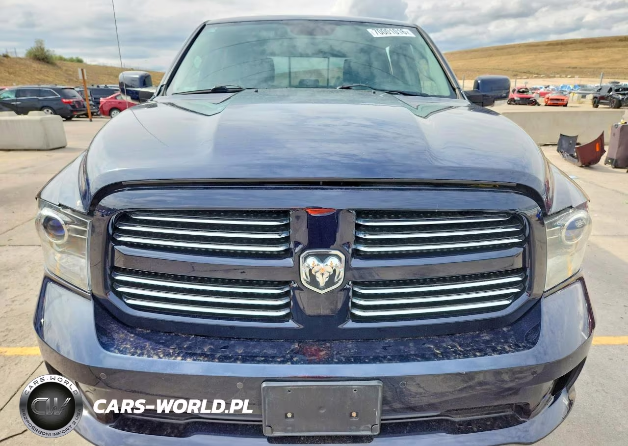 2015 Ram 1500 Sport VIN:1C6RR7MT2FS507285 - 5