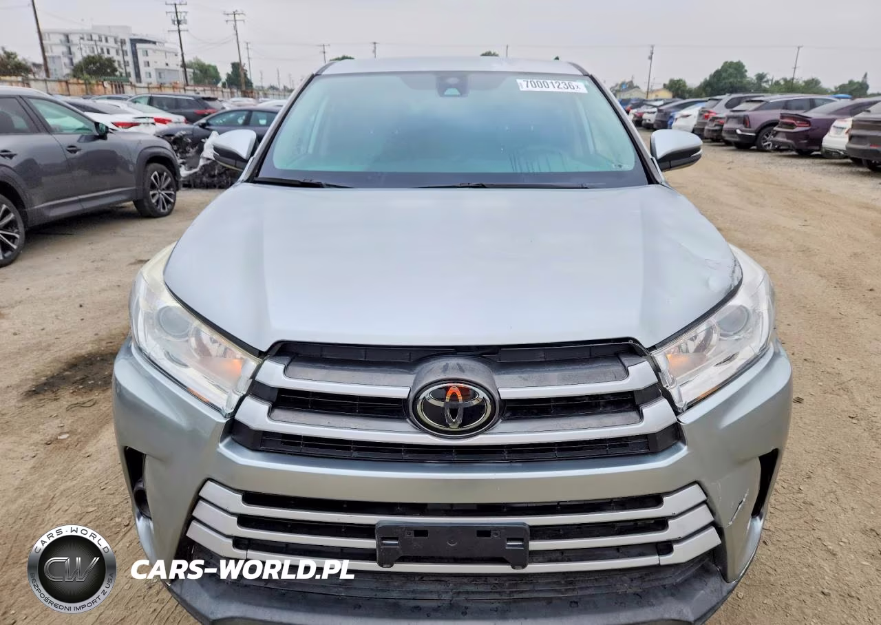 2018 Toyota Highlander Le VIN:5TDZARFH1JS038650 - 5