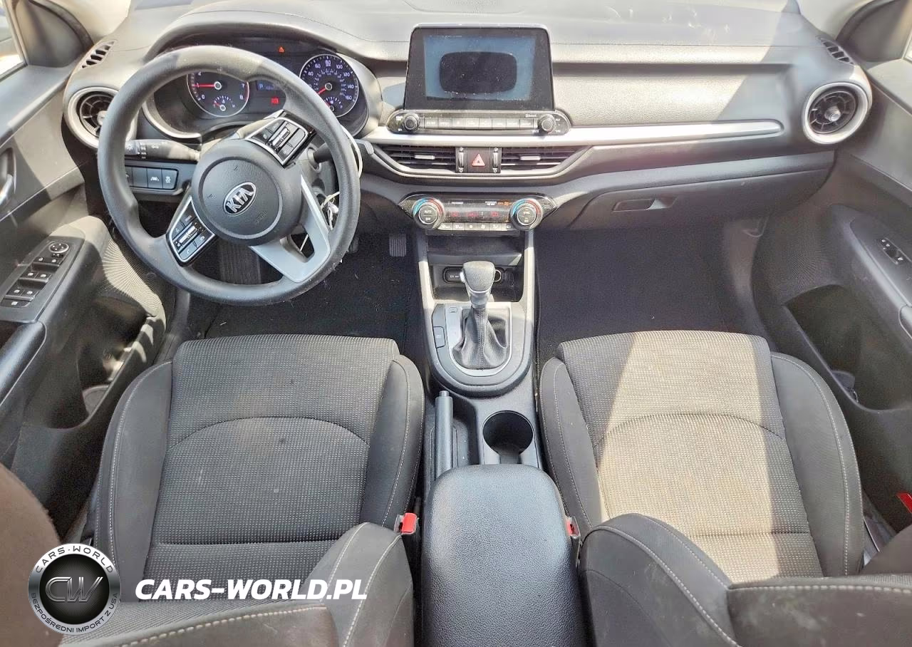 2019 Kia Forte Lxs VIN:3KPF24AD3KE137960 - 8
