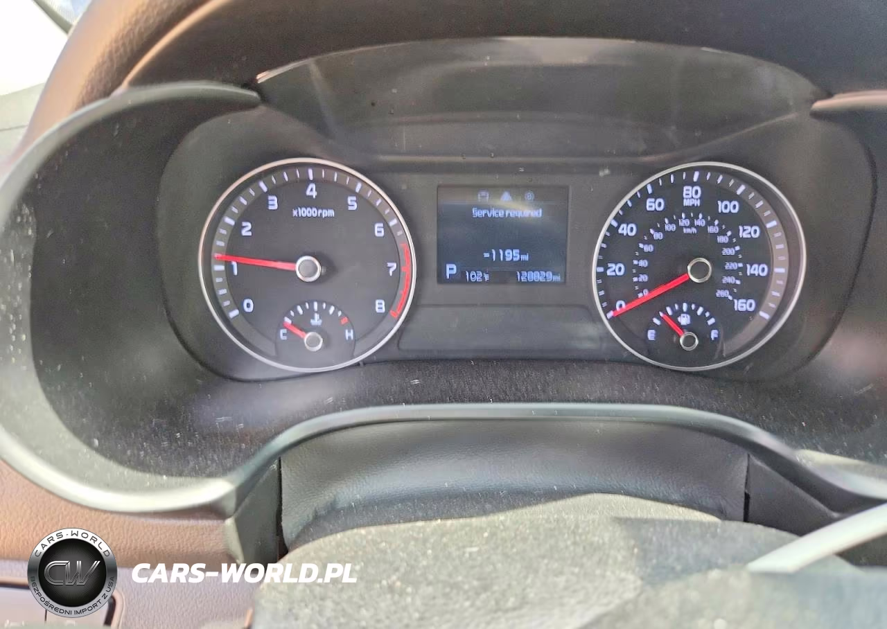 2019 Kia Forte Lxs VIN:3KPF24AD3KE137960 - 9