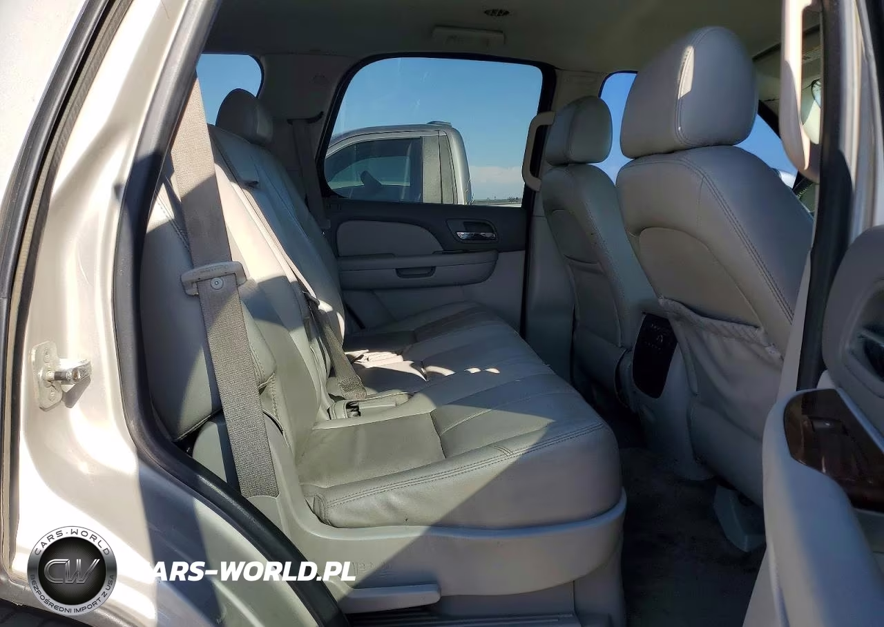 2009 Chevrolet Tahoe Hybrid VIN:1GNFC13539R178936 - 11