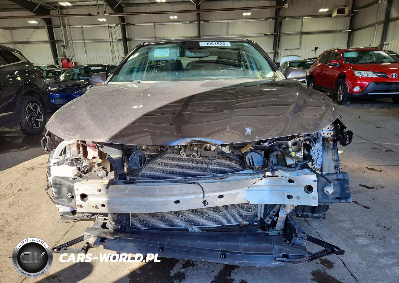 2020 Toyota Camry Xle VIN:4T1F11AK8LU883304 - 5