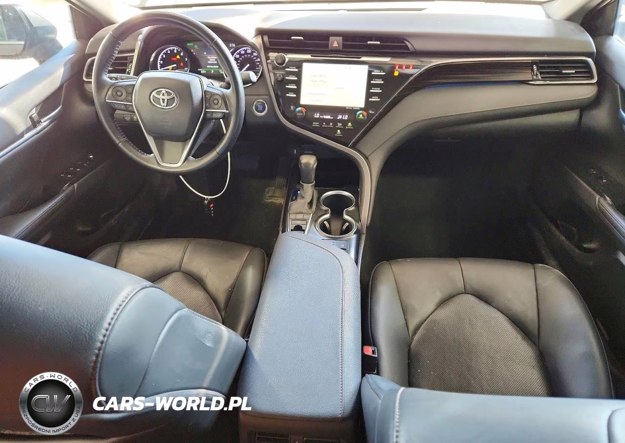2020 Toyota Camry Xle VIN:4T1F11AK8LU883304 - 8