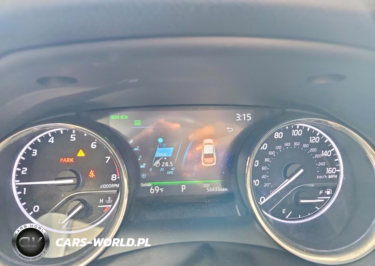 2020 Toyota Camry Xle VIN:4T1F11AK8LU883304 - 9