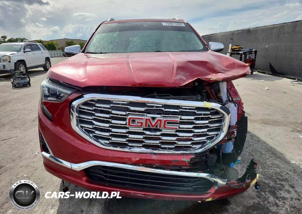 2018 GMC Terrain Denali VIN:3GKALSEX8JL150606 - 5