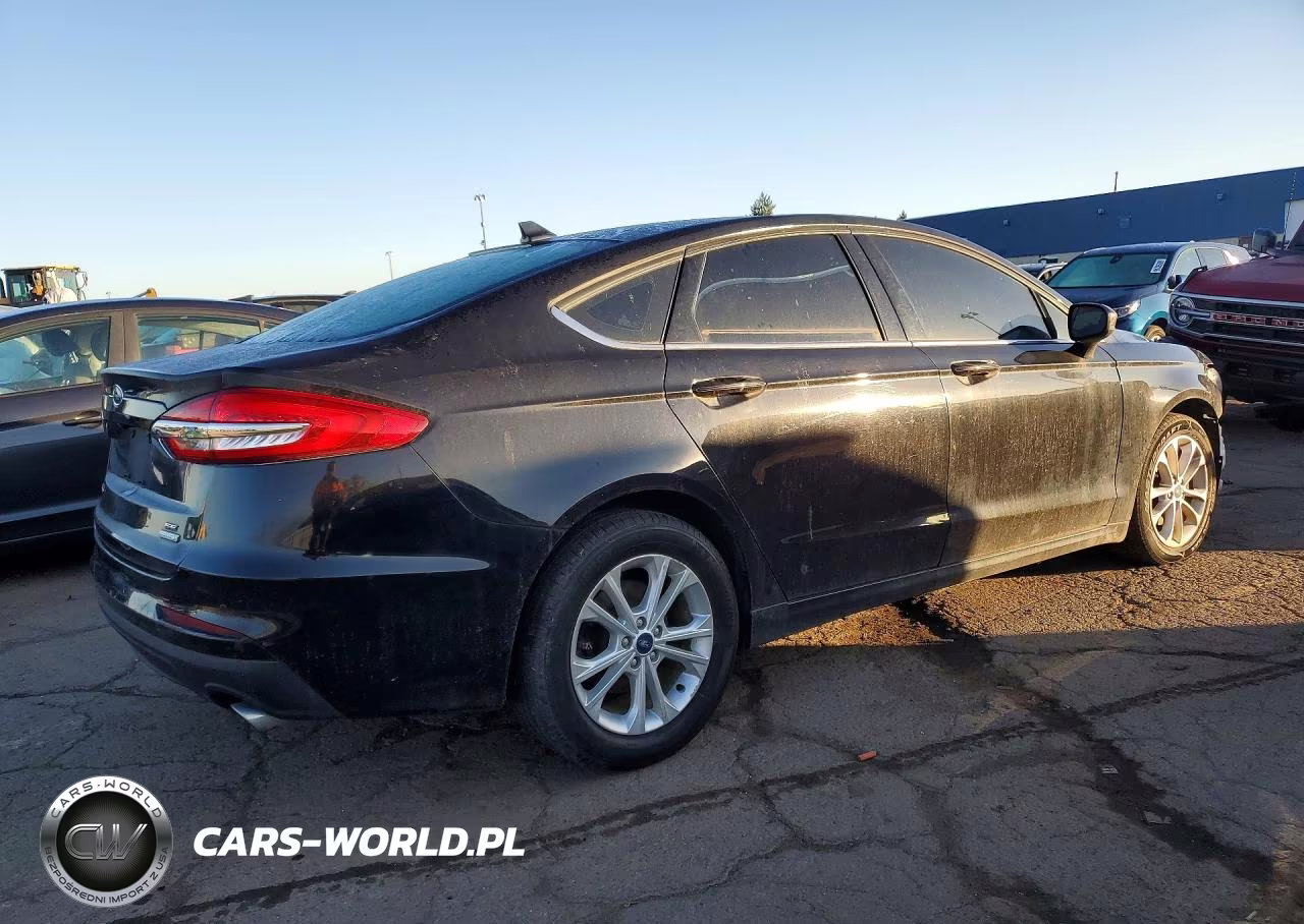 2020 Ford Fusion Se VIN:3FA6P0HD5LR246890 - 3