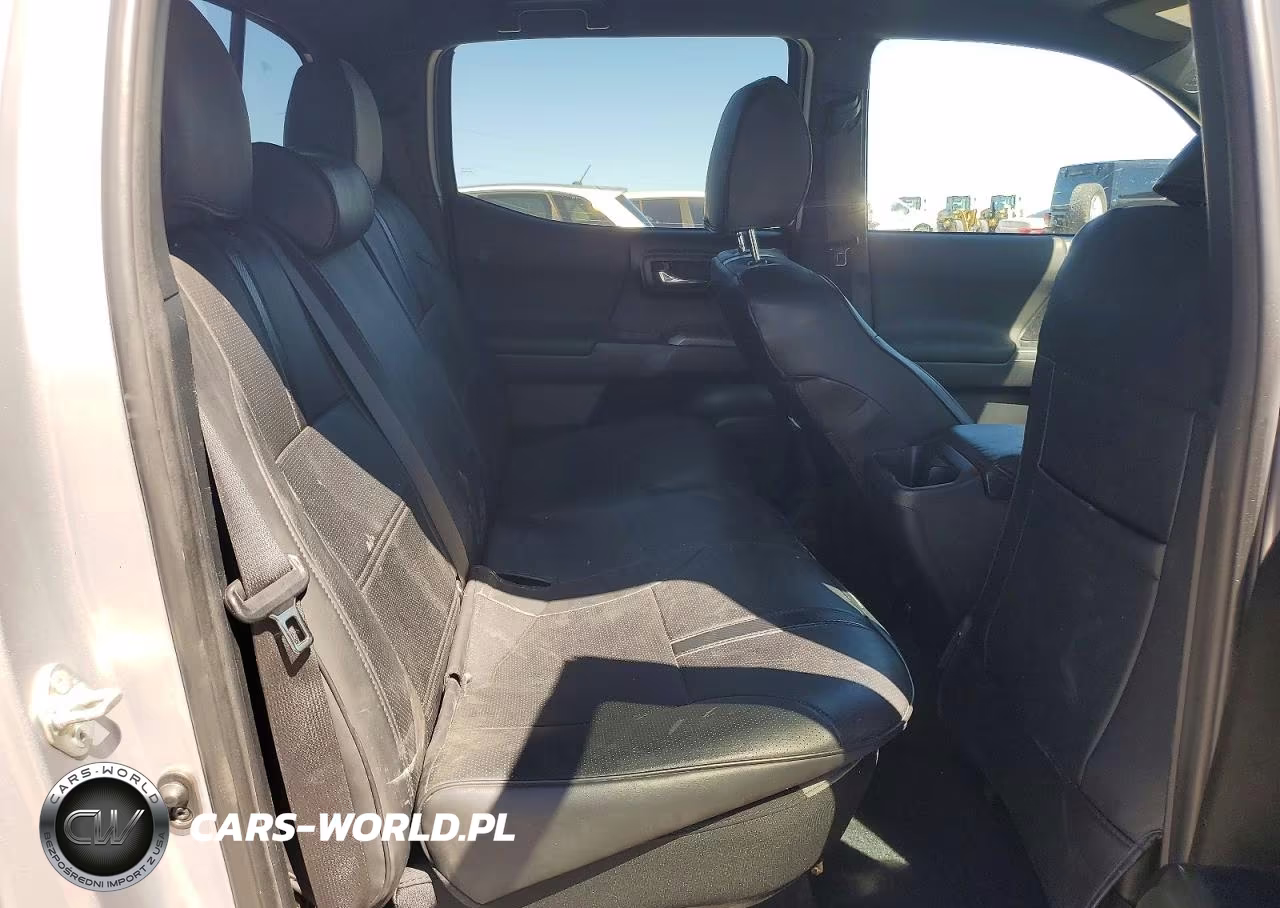 2021 Toyota Tacoma Base VIN:3TMCZ5AN3MM374146 - 10