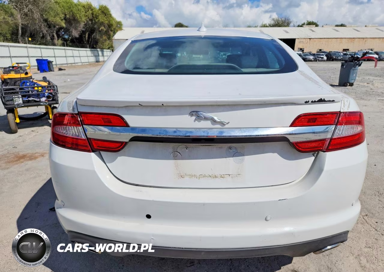 2013 Jaguar Xf VIN:SAJWA0ES6DPU03836 - 6