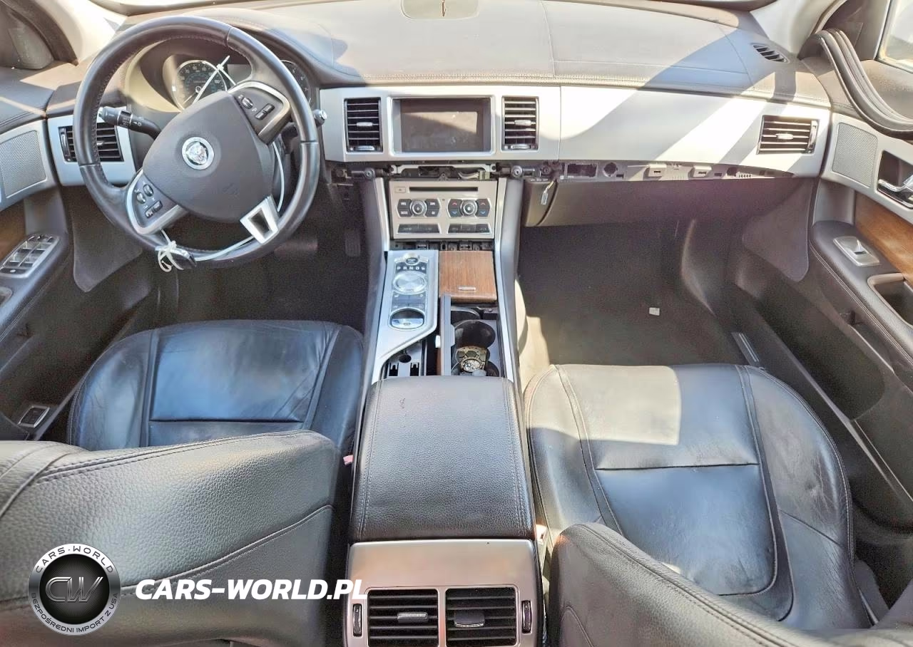 2013 Jaguar Xf VIN:SAJWA0ES6DPU03836 - 8