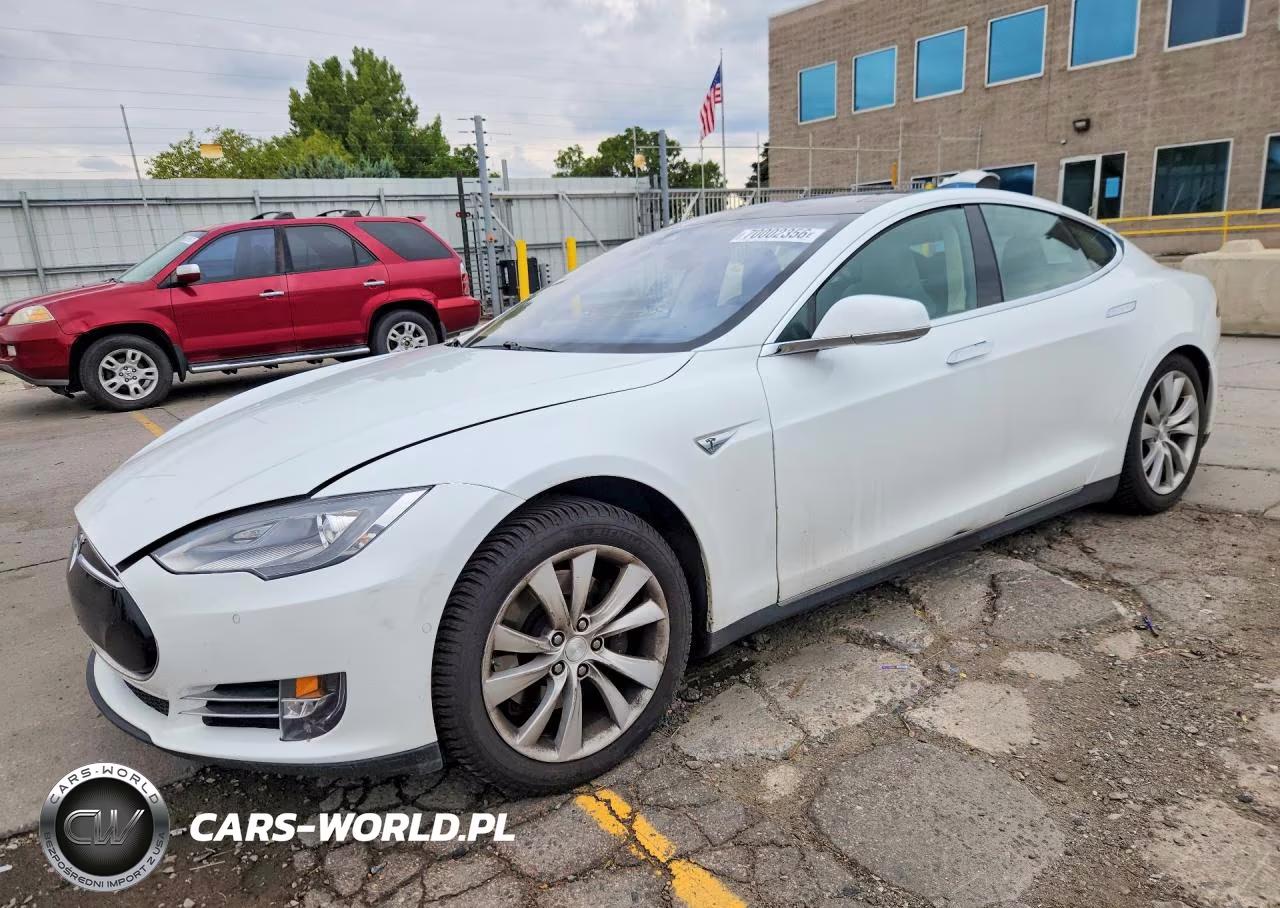 2015 Tesla Model S 70D VIN:5YJSA1S23FF091544 - 1