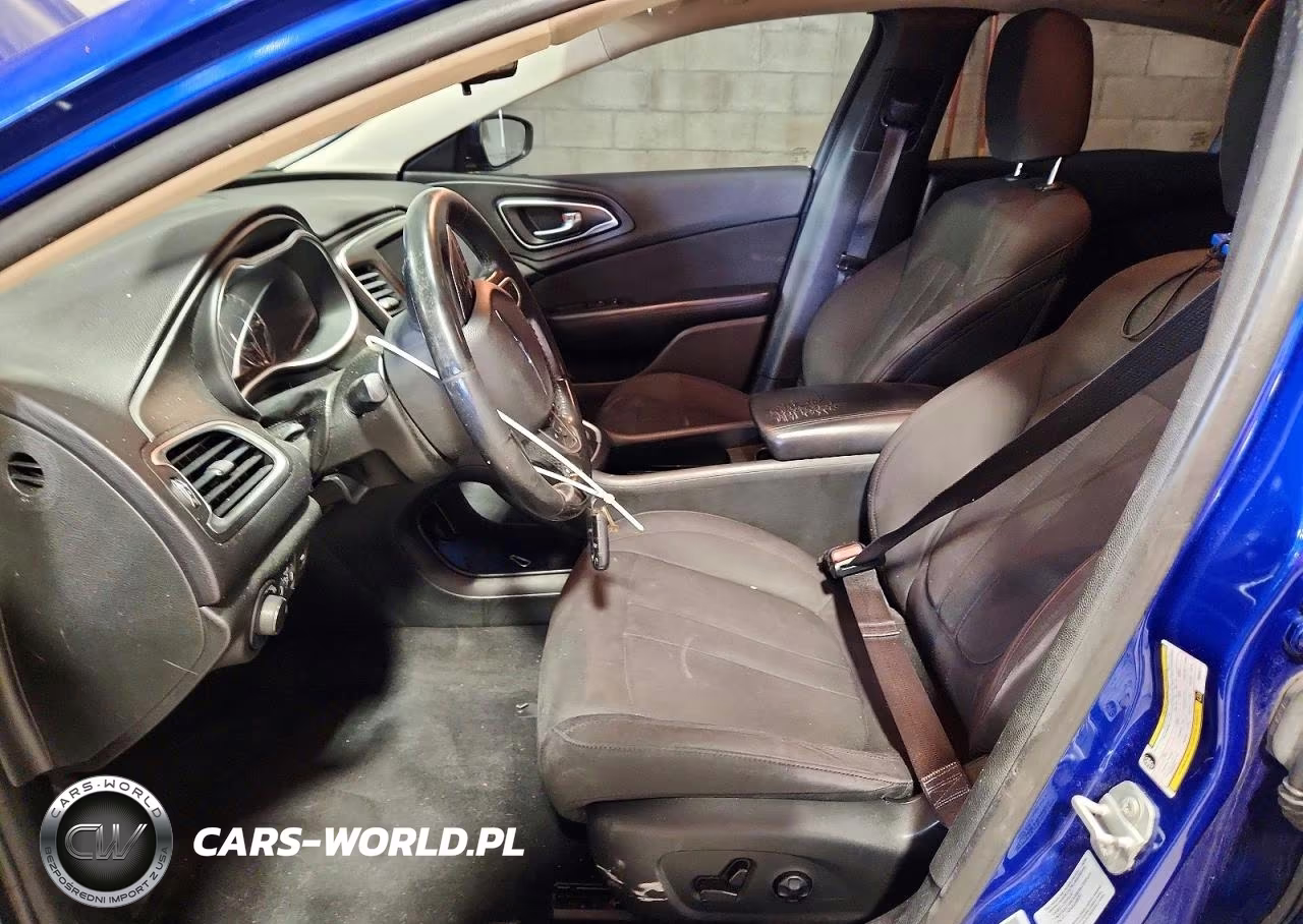 2015 Chrysler 200 Limited VIN:1C3CCCAB1FN594717 - 7