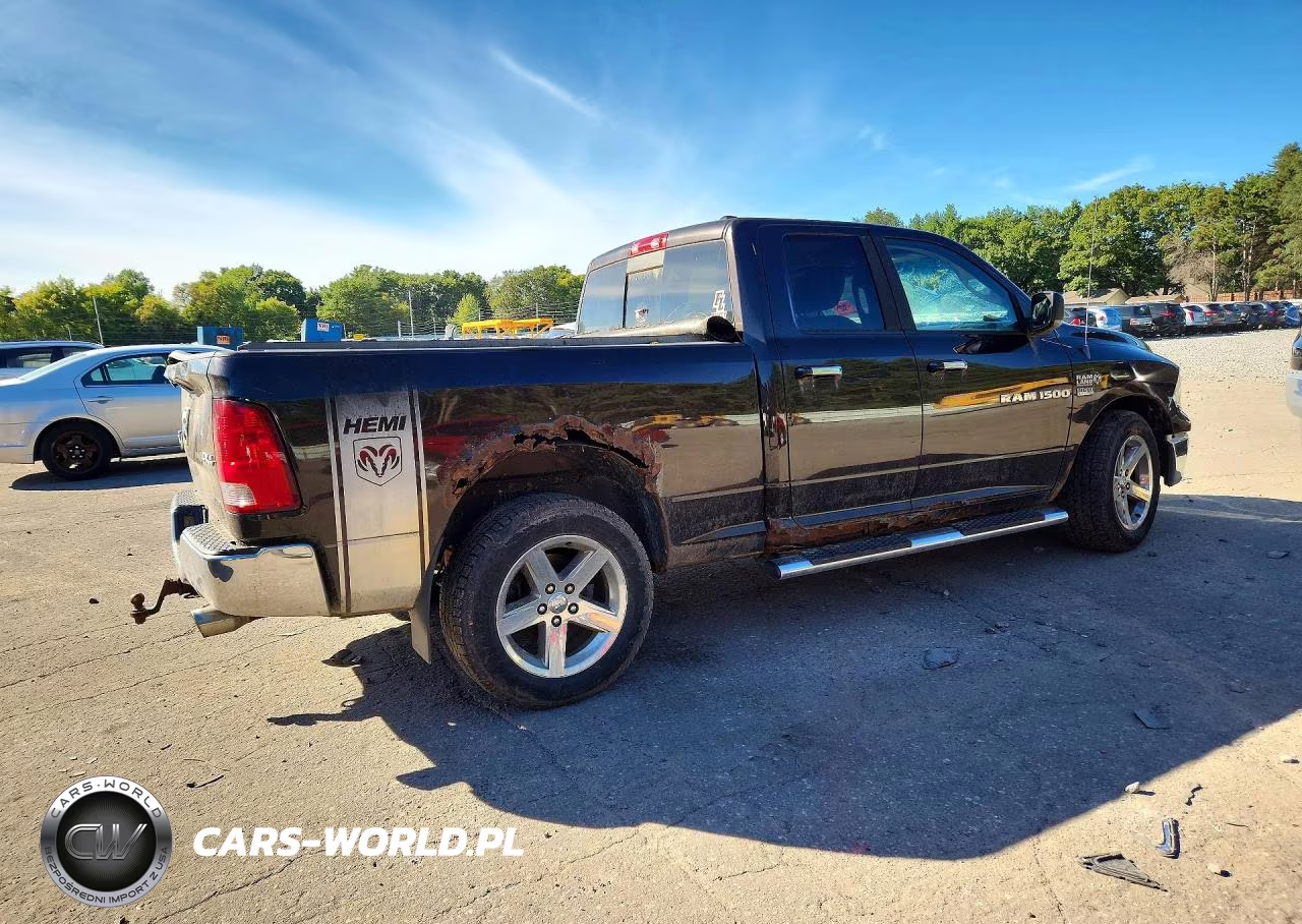 2011 Dodge Ram 1500 VIN:1D7RV1GT9BS556996 - 3