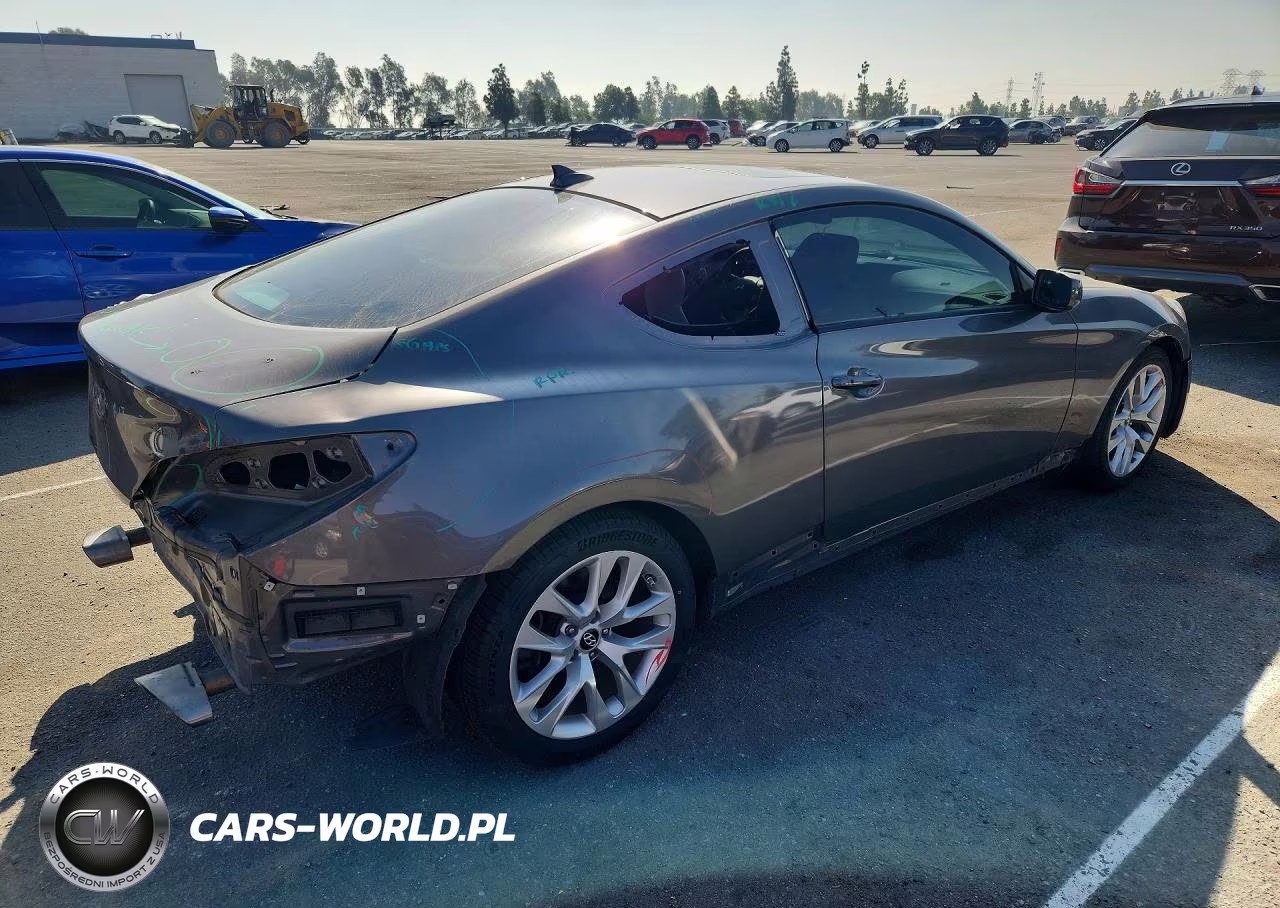 2013 Hyundai Genesis Coupe 2.0T Premium VIN:KMHHT6KD2DU101984 - 3