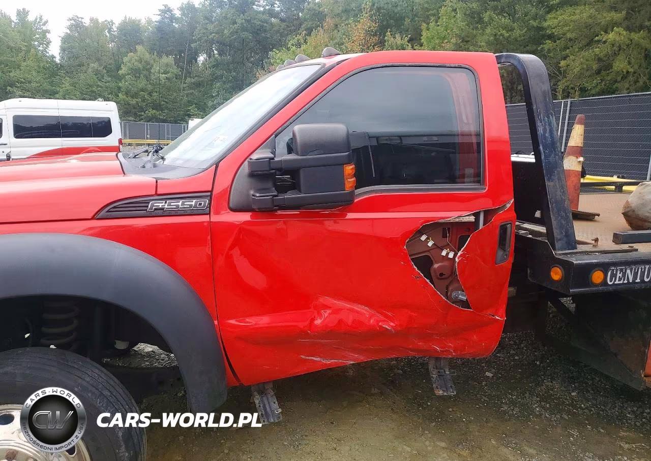2016 Ford F550 Super Duty VIN:1FDUF5GY7GEB07404 - 12